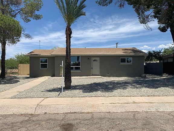 2nd image of 958 W Calle Medina