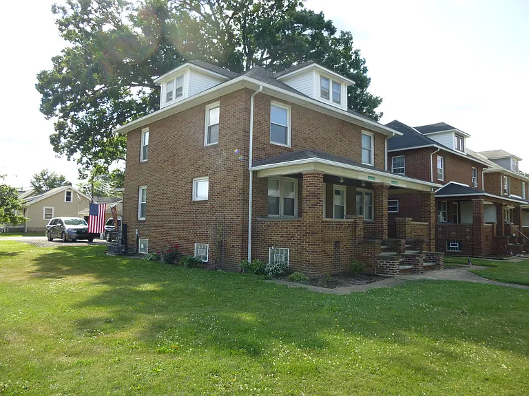 Corner Lot