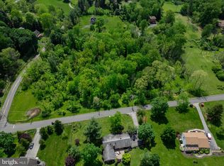 2400 Horseshoe Trl, Chester Springs, PA 19425