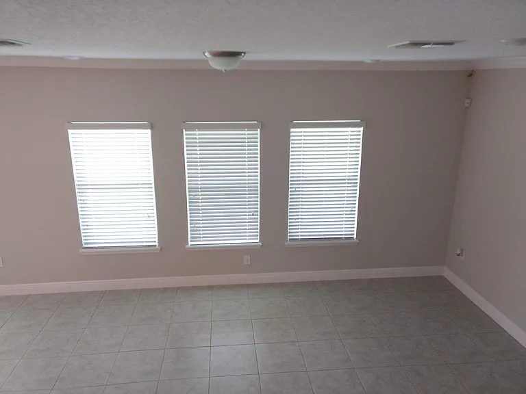 3280 Stonewyck St — Photo 12