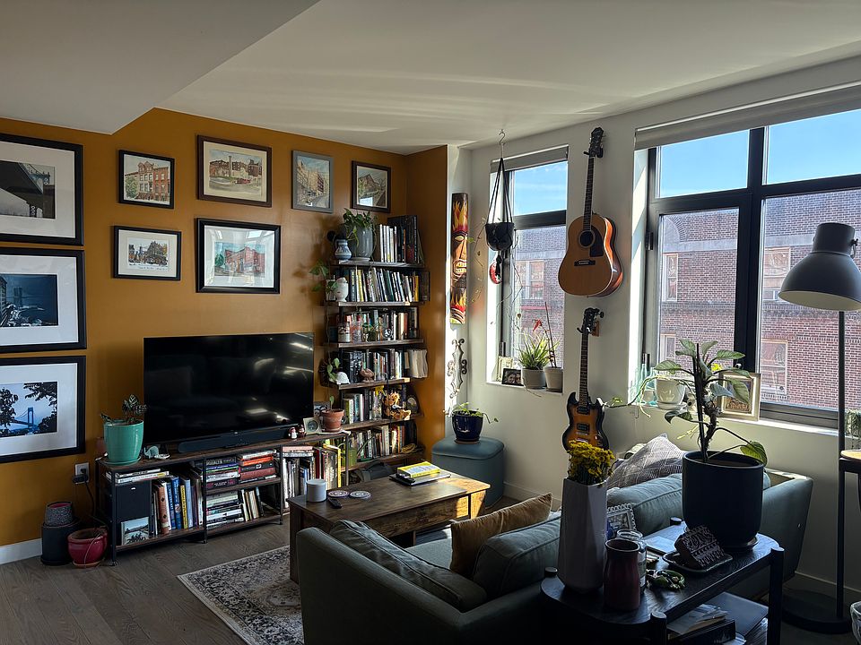 1st image of 125 Parkside Ave APT 6Q