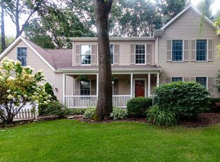 13821 Lexington Cir N, Granger, IN 46530