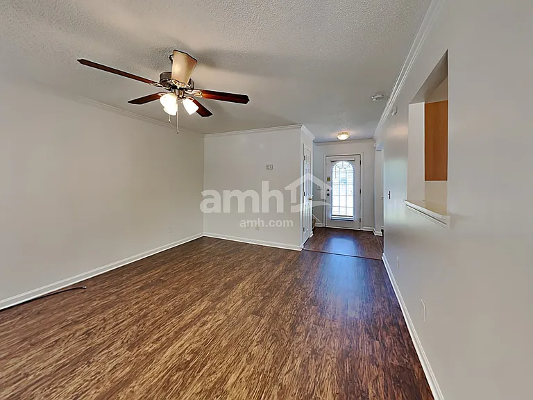 227 Penny Ln — Photo 9