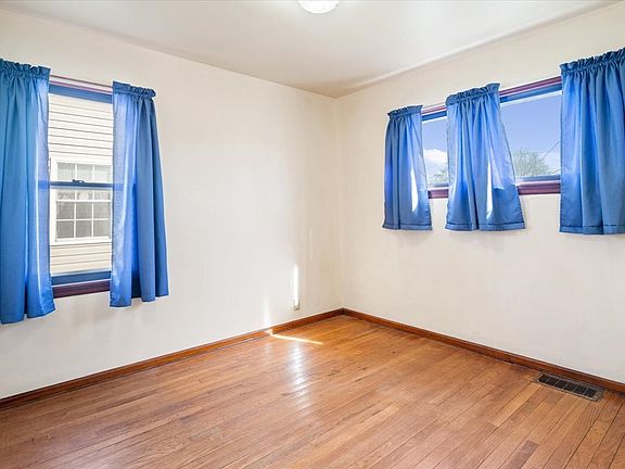 5th image of 765 S Emerson Ave