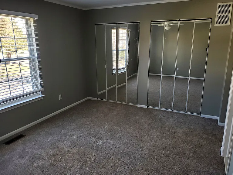 3 Banbury Ct #3 — Photo 36