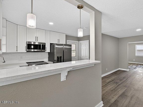 4th image of 10321 E BRIARCLIFF Road