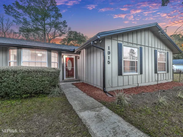 1915 DAYTON Circle, Jacksonville, FL 32210
