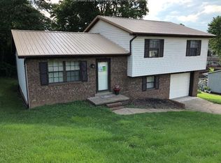 133 Dawn Hts, Scott Depot, WV 25560