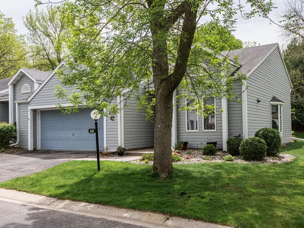 1636 6th Ave SW Unit 22, Rochester, MN 55902