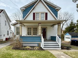 6 Park Ave, Poughkeepsie, NY 12603