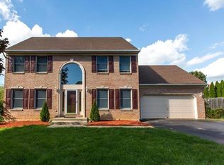 2275 Barry Ct, Easton, PA 18040