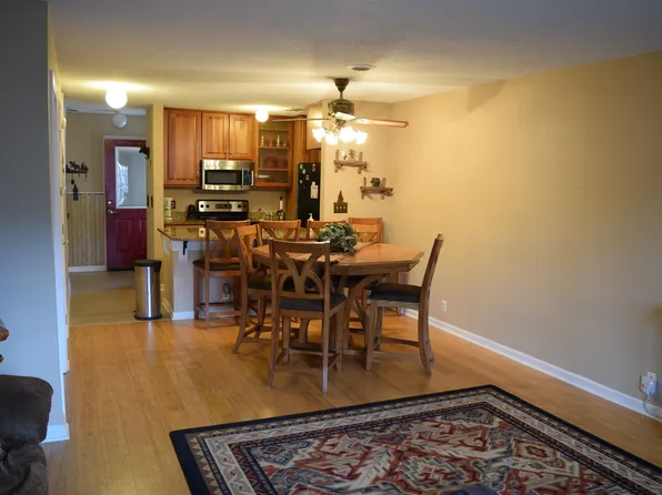 135-97 Hillview Dr, Fairfield Bay, AR 72088