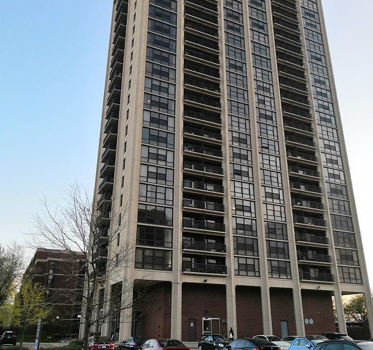 1st image of 3001 S Michigan Ave Unit 1008