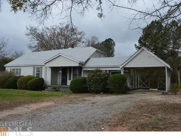 527 Corinth Rd, Hogansville, GA 30230