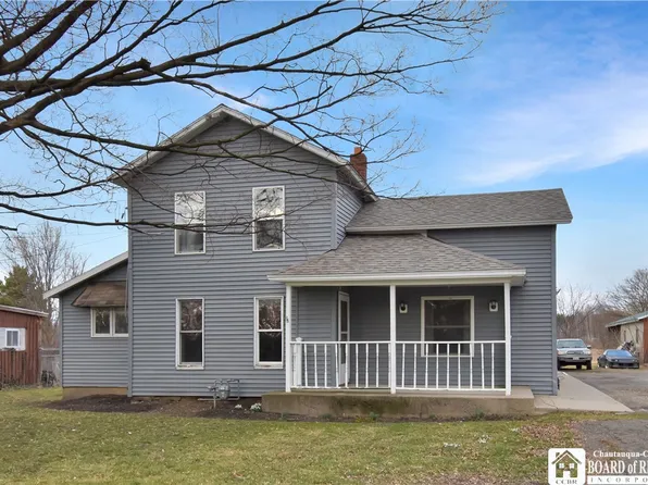 17 Bird St, Westfield, NY 14787