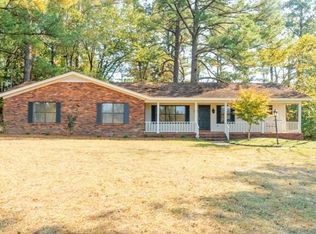 7450 State Highway 12 W, Starkville, MS 39759