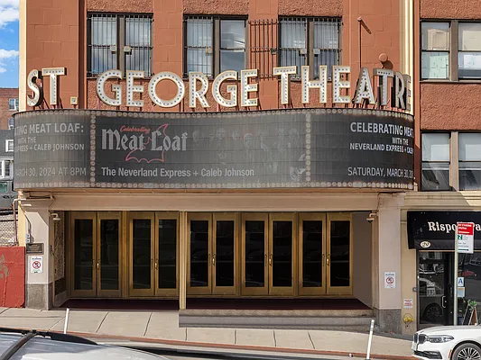 Rented by Compass | media 11