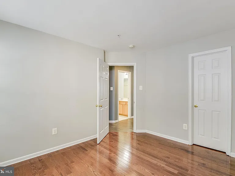 7742 Valley Oak Dr #91 — Photo 23