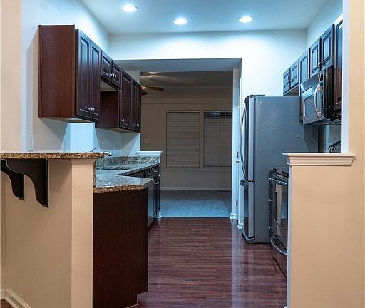 3rd image of 6129 Belgreen Ct