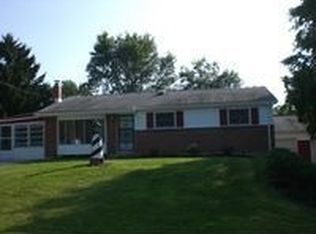 6659 Arnold Dr, Harrisburg, PA 17112