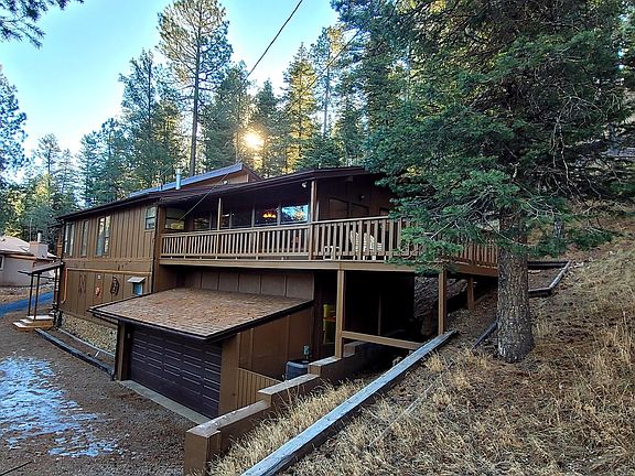 2nd image of 323 Cedar Creek Dr