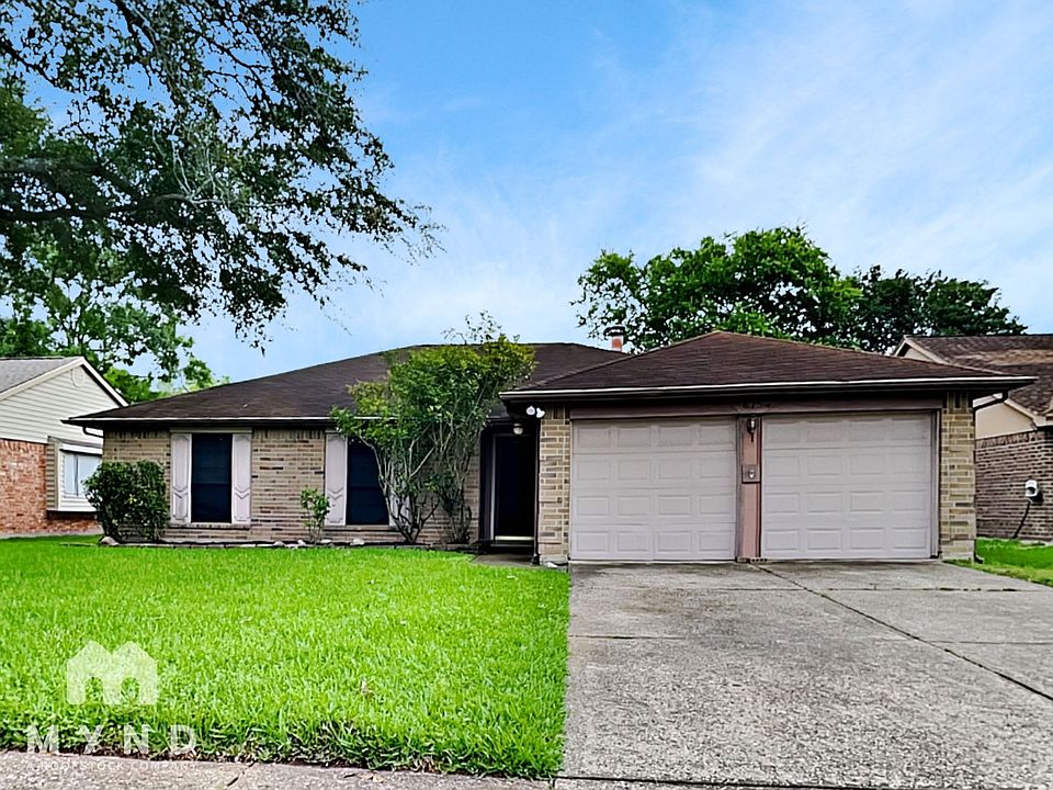 1st image of 16754 Manowar Ln