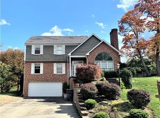 413 Tyburn Dr, Wexford, PA