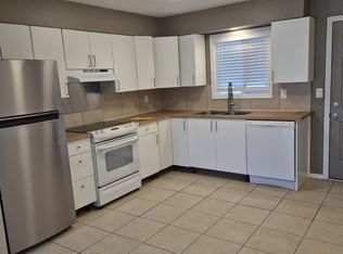 16408 SE Moon Ave #16408, Portland, OR 97267