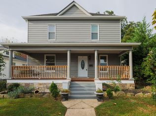 305 Delaware St, Johnson City, TN 37604