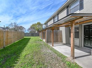 1408 Summit St #B, College Station, TX 77845
