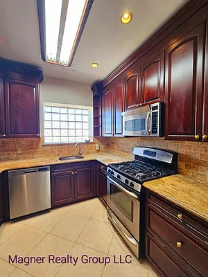 Rented by Magner Realty Group, LLC | media 15