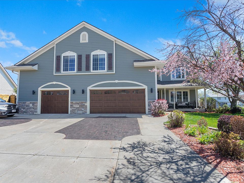 1st image of 10110 S Windsor Dr