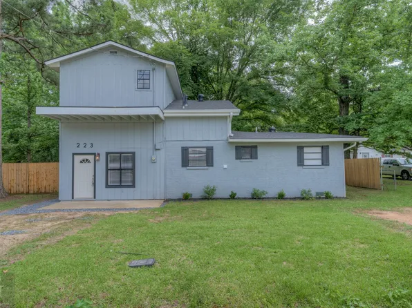 223 W McKinley Ave, Haughton, LA 71037