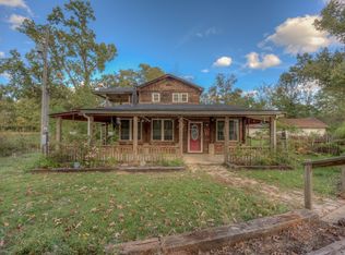 9105 Lindsay Rd, Mooringsport, LA 71060