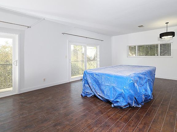 3rd image of 359 Alta Vista Ave