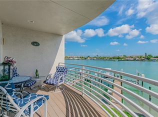 8569 Sunset Ct, Treasure Island, FL 33706