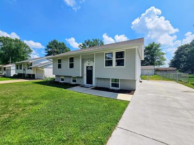 811 Henson St, Lena, IL, 61048