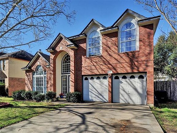 3rd image of 805 Riverlawn Dr