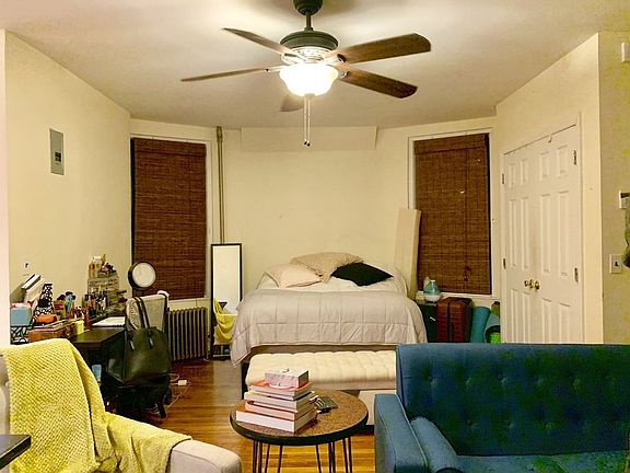 2nd image of 786 Carroll St APT 1