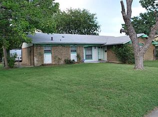 834 Brookshire Cir, Garland, TX 75043