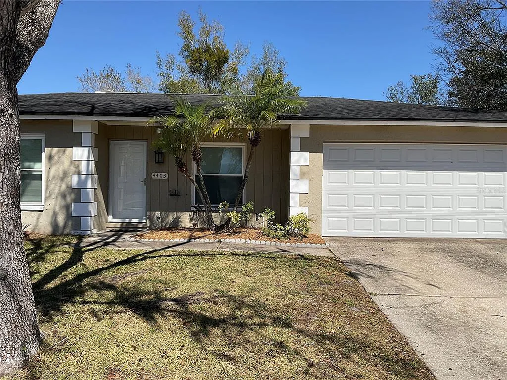 Building Photo - 4403 Willowrun Ln