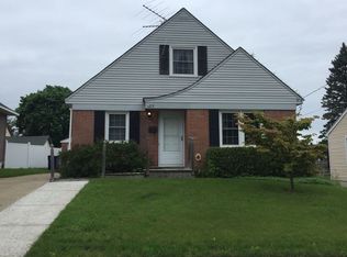 139 Lawrence St NE, Grand Rapids, MI 49505