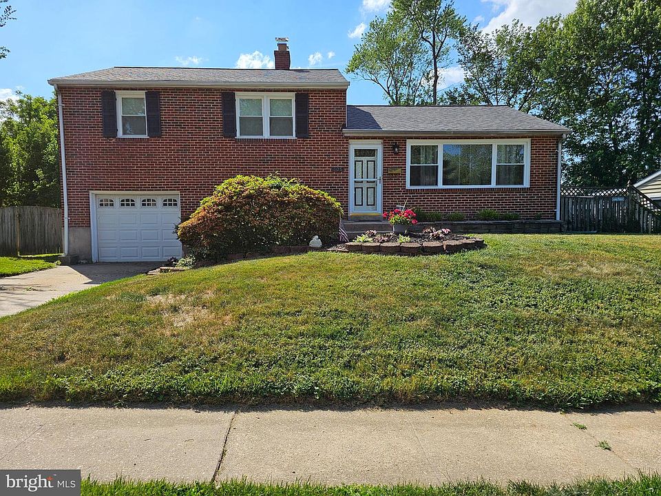 1st image of 305 Orley Rd