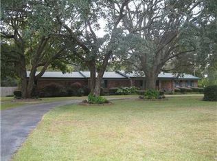 4104 Sentinel Dr, Moss Point, MS 39562