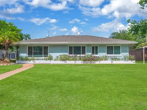 1306 30th St W, Bradenton, FL 34205