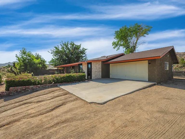 62827 Quail Springs Rd — Photo 3