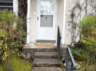 6731 NE Broadway St, Portland, OR 97213