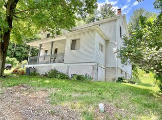 218 Chestnut St, New Florence, PA 15944