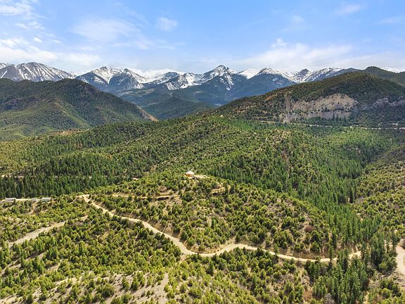 5th image of 1757 Lower Camp Rd
