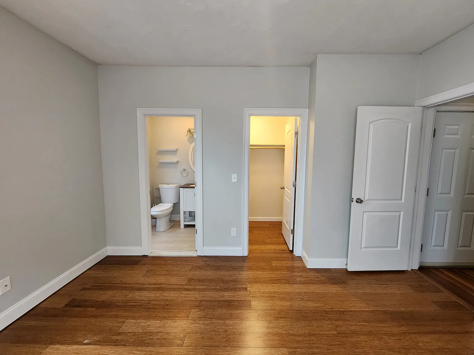 4 bed, $1,200 — Photo 3